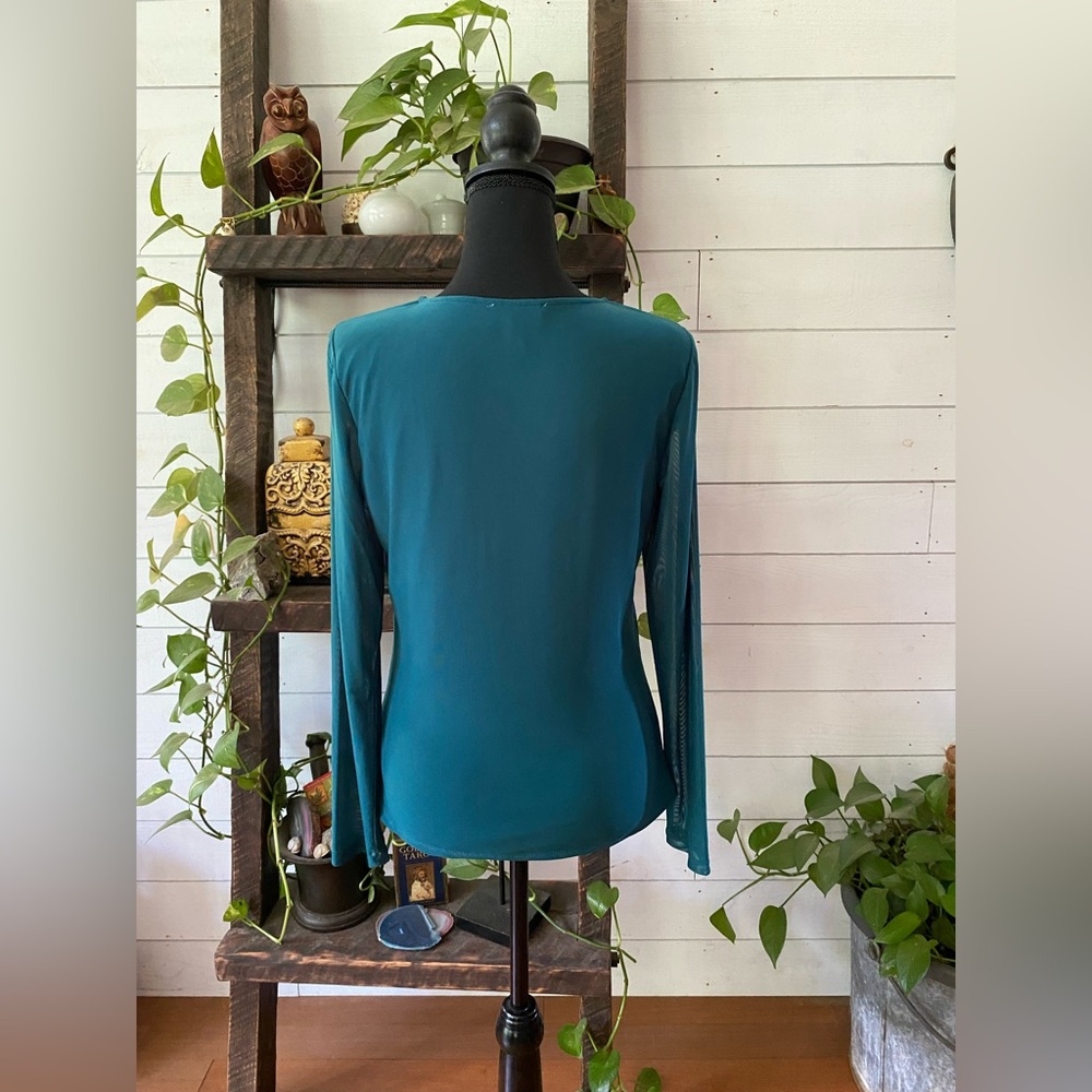 Kaileigh: Green Teal Stretchy Long Sleeve Women's Top With Outer Lace Shell - Picture 15 of 16
